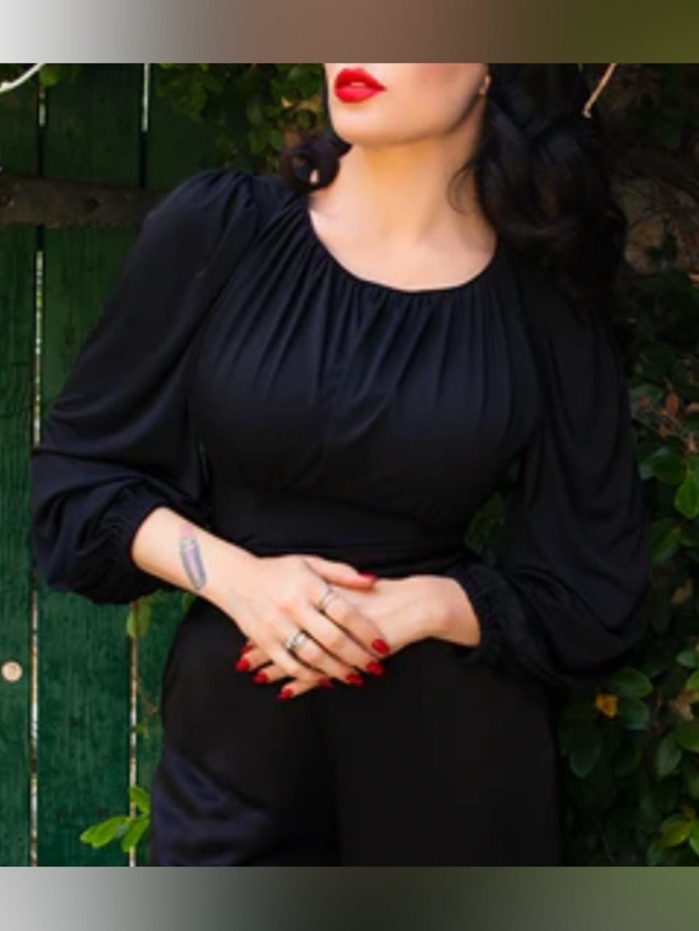 NWT XL Salem top in Black